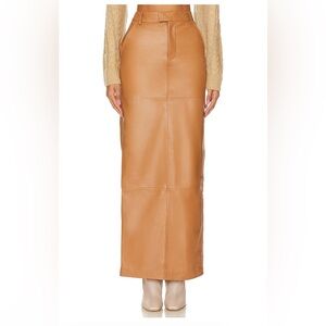 Anabella Leather Maxi Skirt in Camel
Camila Coelho XS